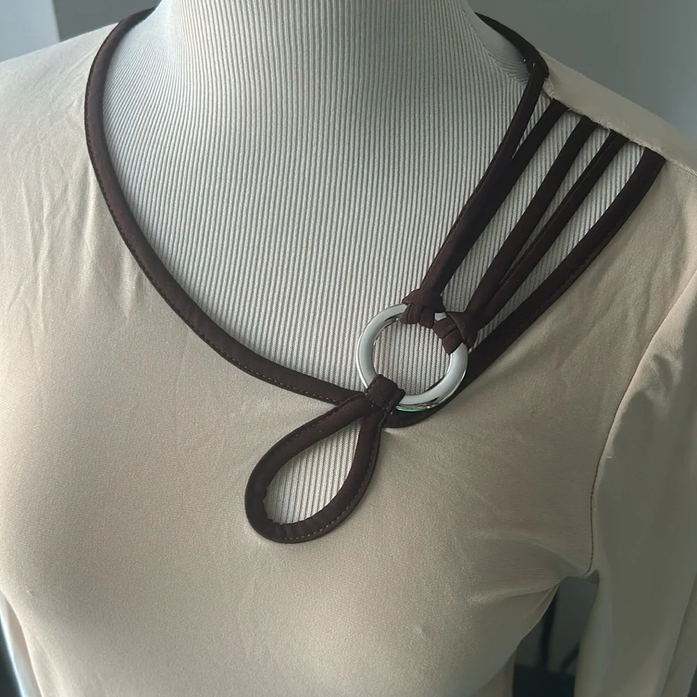 Vintage 2000s Y2K top light tan top with metal hoop embellishment made in USA 🇺🇸 - Picture 2 of 7